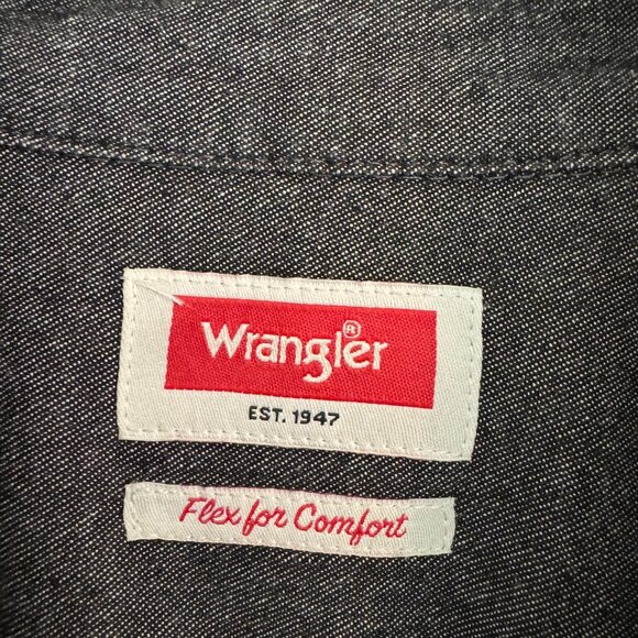 Wrangler Men's XL Long Sleeve Button Down Shirt - Charcoal Gray - Picture 5 of 6